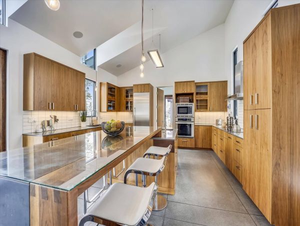 Breckenridge Three Bedroom Vacation Home with Ski Area Views