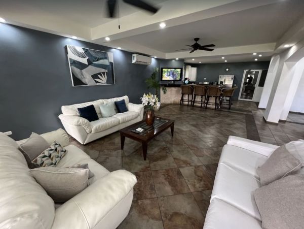 Beachfront Vacation Villa Jaco with 2 Pools & Sleeps 25