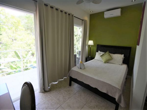 Beachfront Vacation Villa Jaco with 2 Pools & Sleeps 25