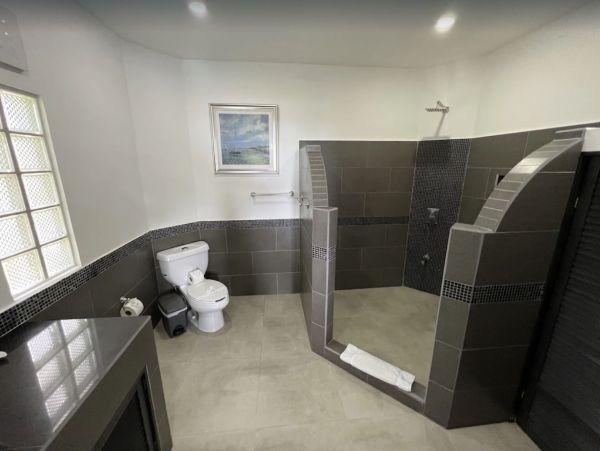 Beachfront Vacation Villa Jaco with 2 Pools & Sleeps 25