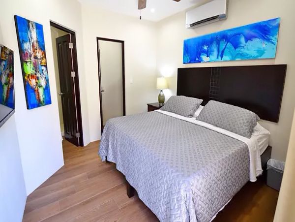 Oceanfront Jaco Vacation Pool Home Eight Bedroom