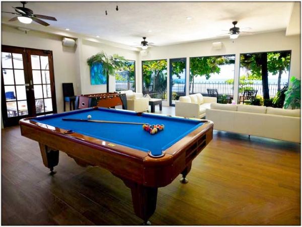 Oceanfront Jaco Vacation Pool Home Eight Bedroom
