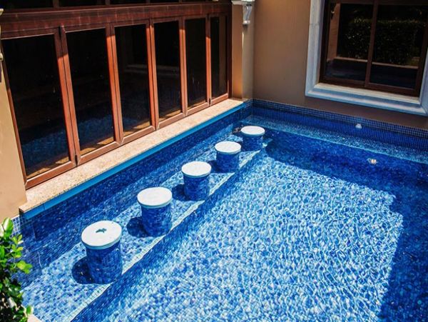 Herradura Vacation Pool Home Walk to Beach