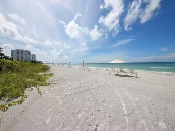 Luxury Beachplace Condo on 4th floor Corner unit