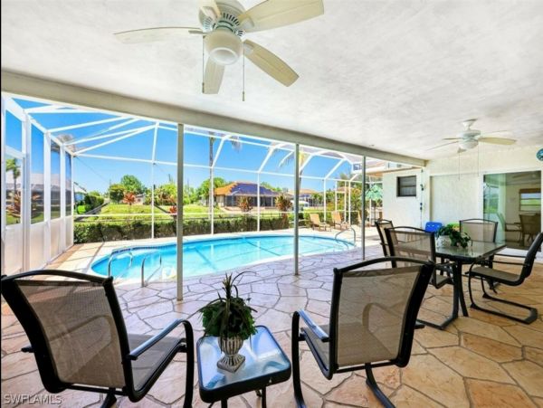 Cape Coral Vacation Pool Home Three Bedroom