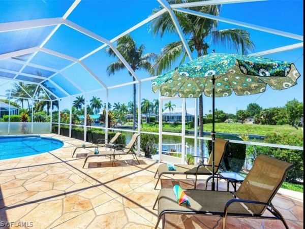 Cape Coral Vacation Pool Home Three Bedroom