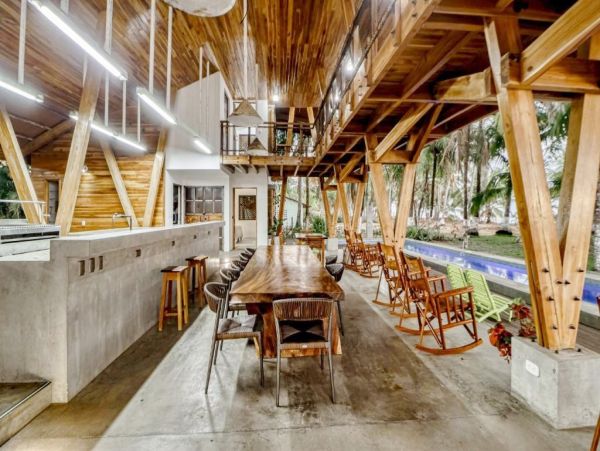 La Javilla Vacation Pool Home Four Bedroom On Beach