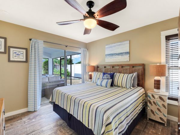 Luxury Vacation Home in Cape Coral with Private Pool Sleeps 6