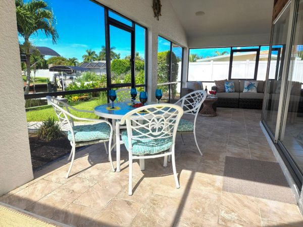 Luxury Vacation Home in Cape Coral with Private Pool Sleeps 6