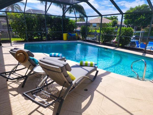Luxury Vacation Home in Cape Coral with Private Pool Sleeps 6
