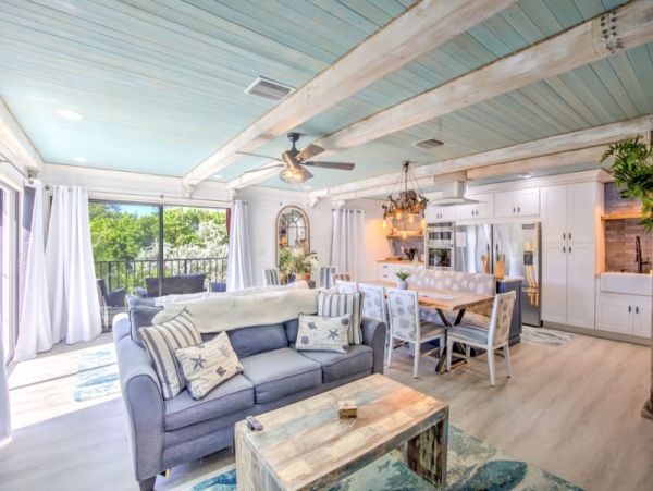 Beautiful Two Bedroom Condo in Marathon Sleeps 6