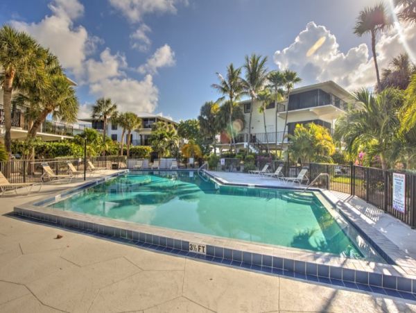 Beautiful Two Bedroom Condo in Marathon Sleeps 6