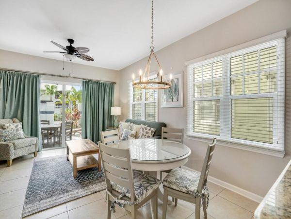 Waterfront 2 Bedroom Townhome in Marathon