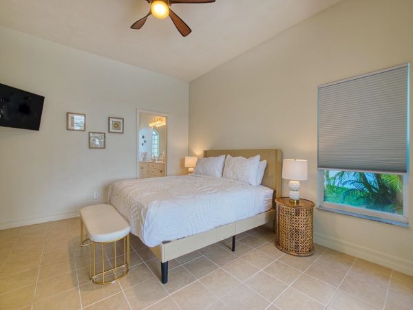 Luxury Cape Coral Vacation Home Three Bedroom