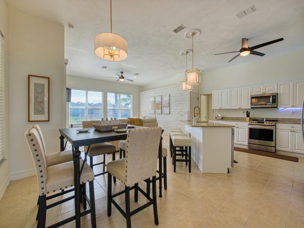Luxury Cape Coral Vacation Home Three Bedroom