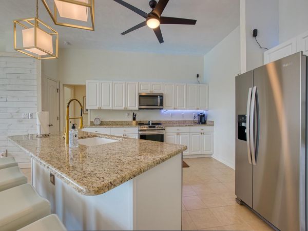 Luxury Cape Coral Vacation Home Three Bedroom