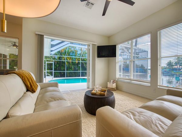 Luxury Cape Coral Vacation Home Three Bedroom