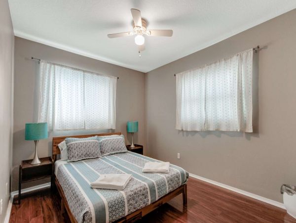 Sarasota Vacation Home Three Bedroom