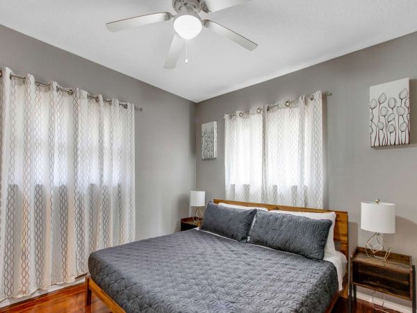 Sarasota Vacation Home Three Bedroom