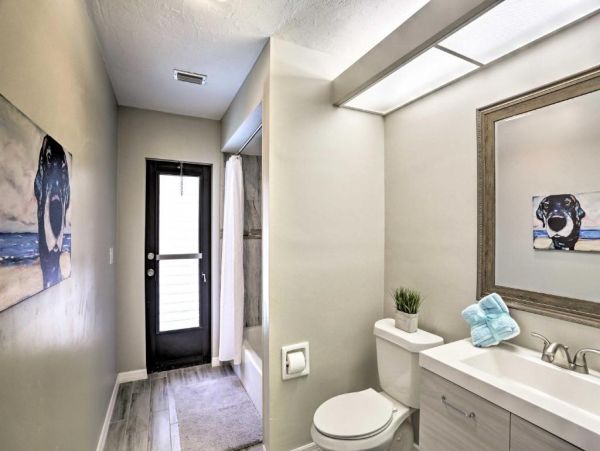 Luxury Cape coral Vacation Home Three Bedroom