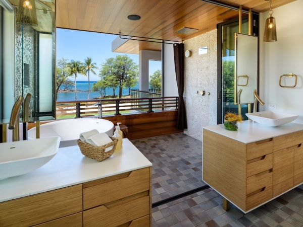 Luxury 6 Bedroom Home with Beautiful Views