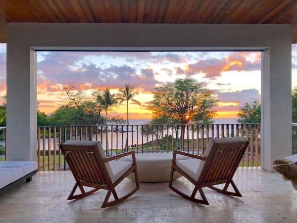Luxury 6 Bedroom Home with Beautiful Views