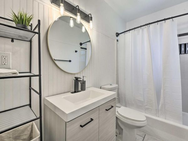 Cozy Bradenton 3 Bedroom Vacation Home Sleeps 6