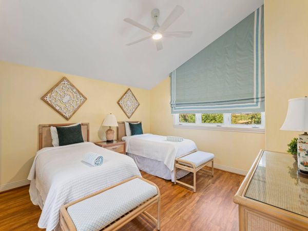 Premium Oceanfront Townhome 3 Bedrooms Sleeps 6 Guests