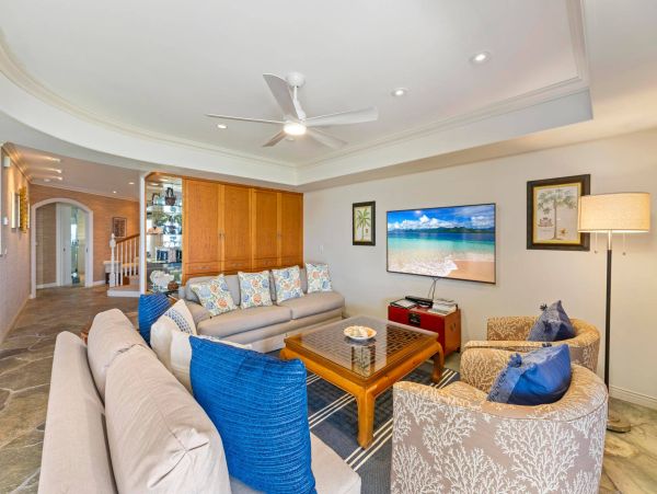 Premium Oceanfront Townhome 3 Bedrooms Sleeps 6 Guests