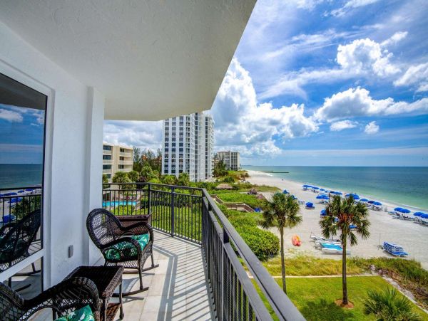 Gulf Front Longboat Key Vacation Condo Two Bedroom