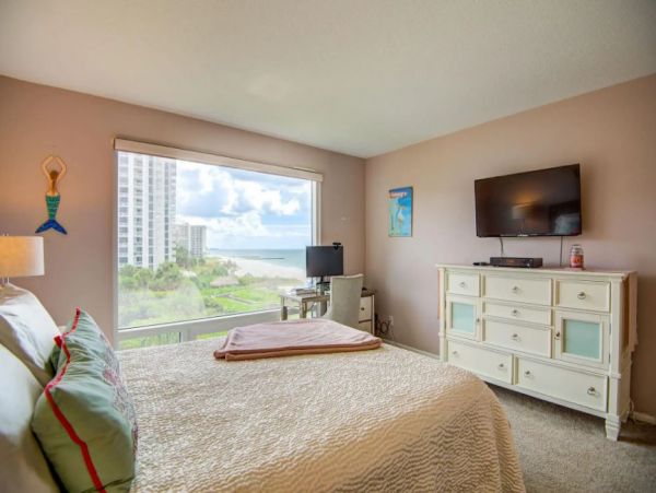 Gulf Front Longboat Key Vacation Condo Two Bedroom