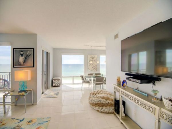 Gulf Front Longboat Key Vacation Condo Two Bedroom