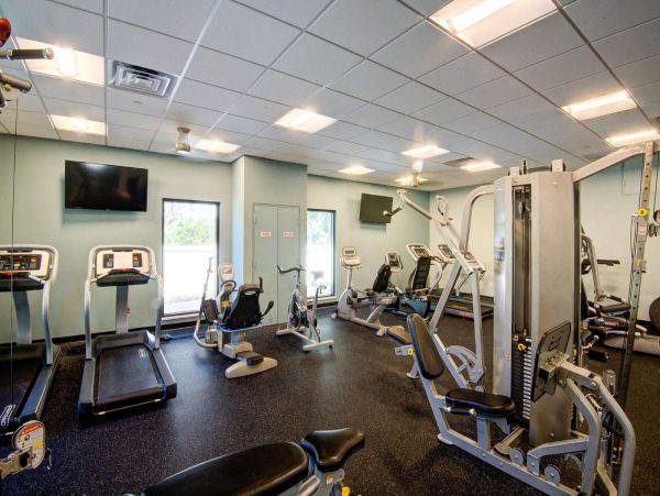 Gulf Front Vacation Condo in Longboat Key Sleeps 4 Guests