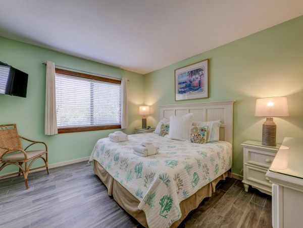 Lovely Condo in Hilton Head Sleeps 4 Guests