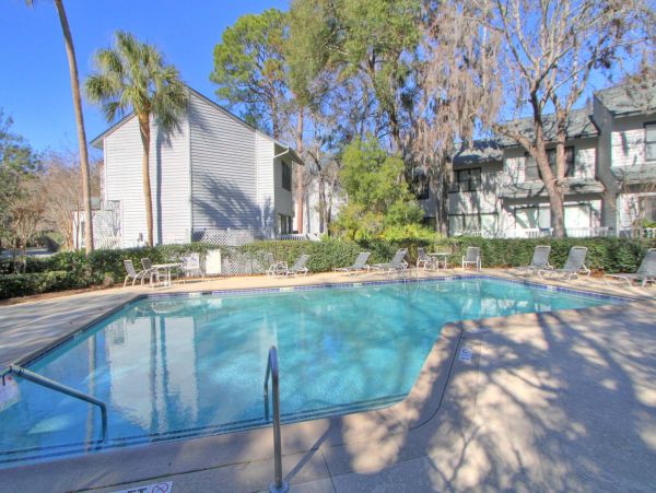 Charming 2 Bedroom Condo in Hilton Head Sleeps 6