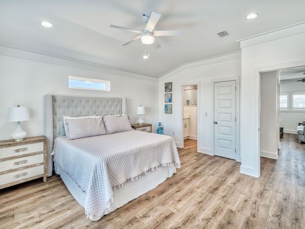 Miramar Beach Vacation Home Seven Bedroom Walk to Beach