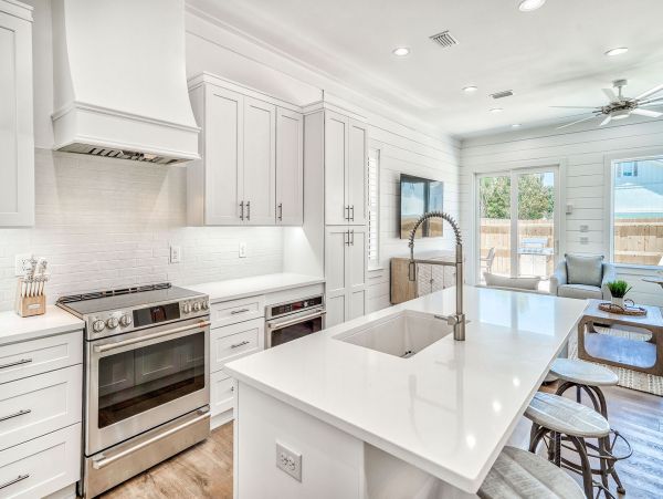 Miramar Beach Vacation Home Seven Bedroom Walk to Beach