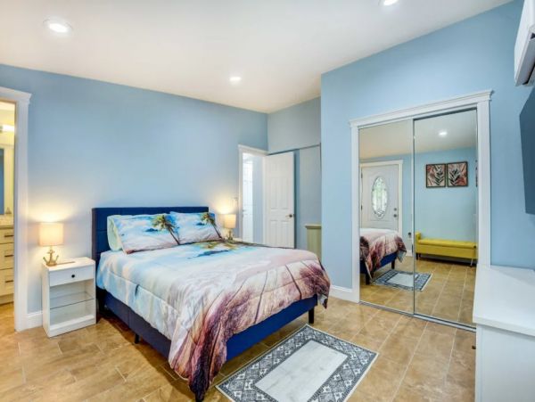 Sarasota Three Bedroom Vacation Rental Home