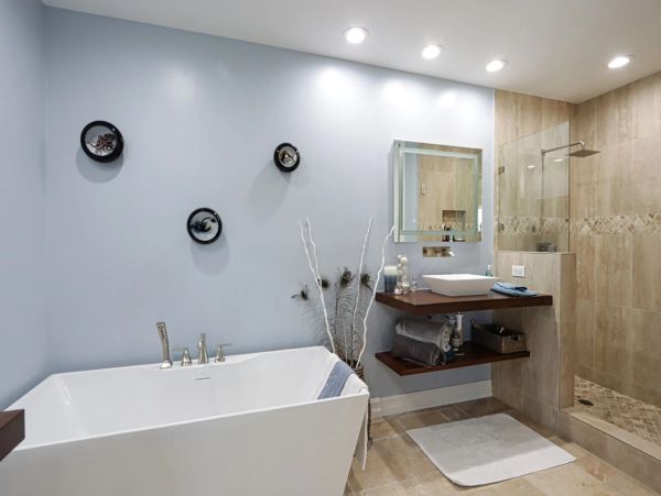 Naples Lovely Two Bedroom Vacation Condo