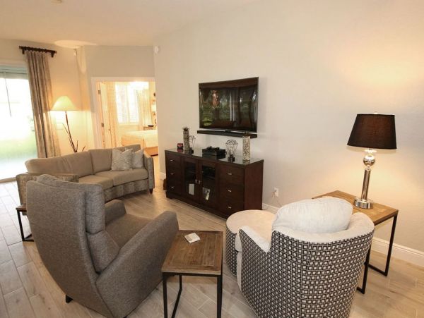 Three Bedroom Vacation Rental in Estero Sleeps Five Guests