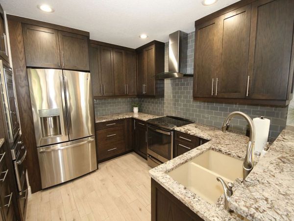 Three Bedroom Vacation Rental in Estero Sleeps Five Guests
