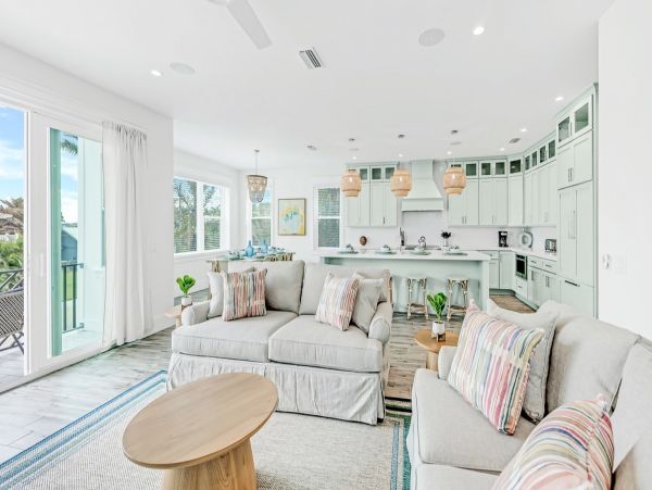 Bradenton Beach Vacation Pool Home Seven Bedroom