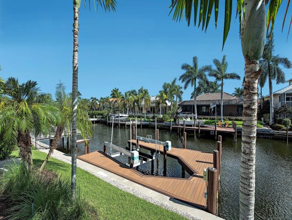 Luxury Vacation 3 Bedroom Home in Marco Island Pool & Spa