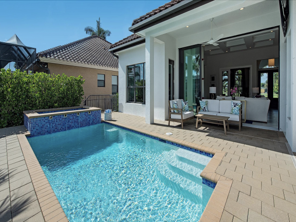 Luxury Vacation 3 Bedroom Home in Marco Island Pool & Spa