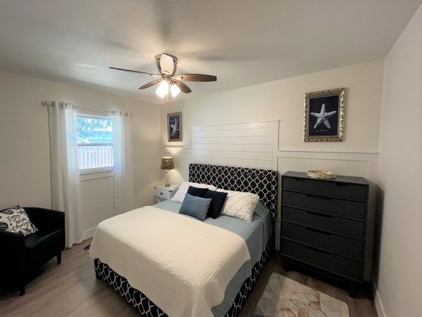 Vacation Pool Home in Bradenton Sleeps 8 Guests