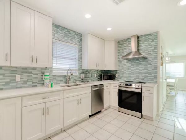 Five Bedroom Vacation Home in Santa Rosa Beach