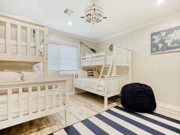 Five Bedroom Vacation Home in Santa Rosa Beach