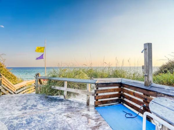 Five Bedroom Vacation Home in Santa Rosa Beach