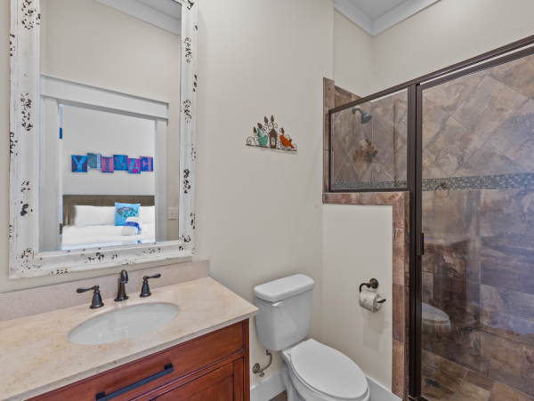 Coastal Comfort in Crystal Beach - 6-Bedroom Retreat with Pool & Golf Cart