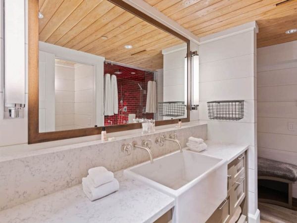 Executive Ski in Ski Out Penthouse in the Village